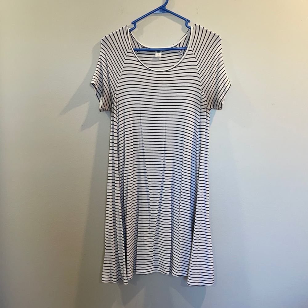 Old Navy- Stripes Swing dress